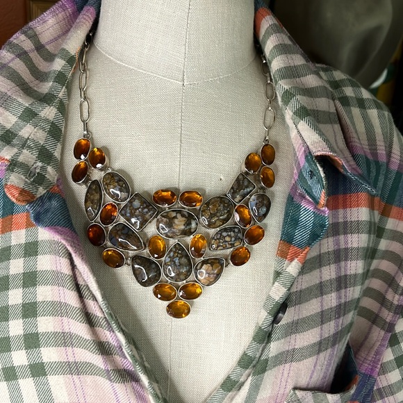 Artist necklace